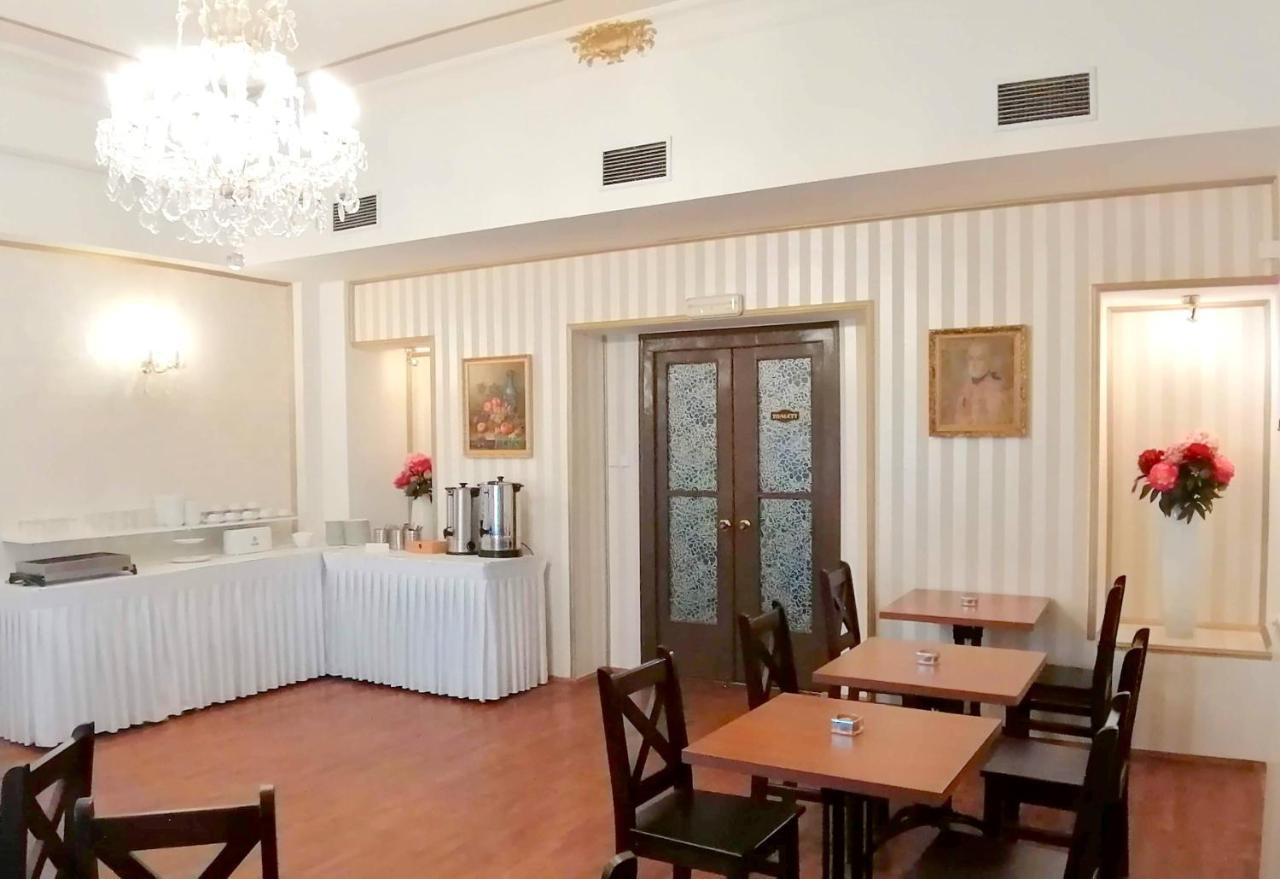 Hotel Dejmalik Litoměřice 外观 照片