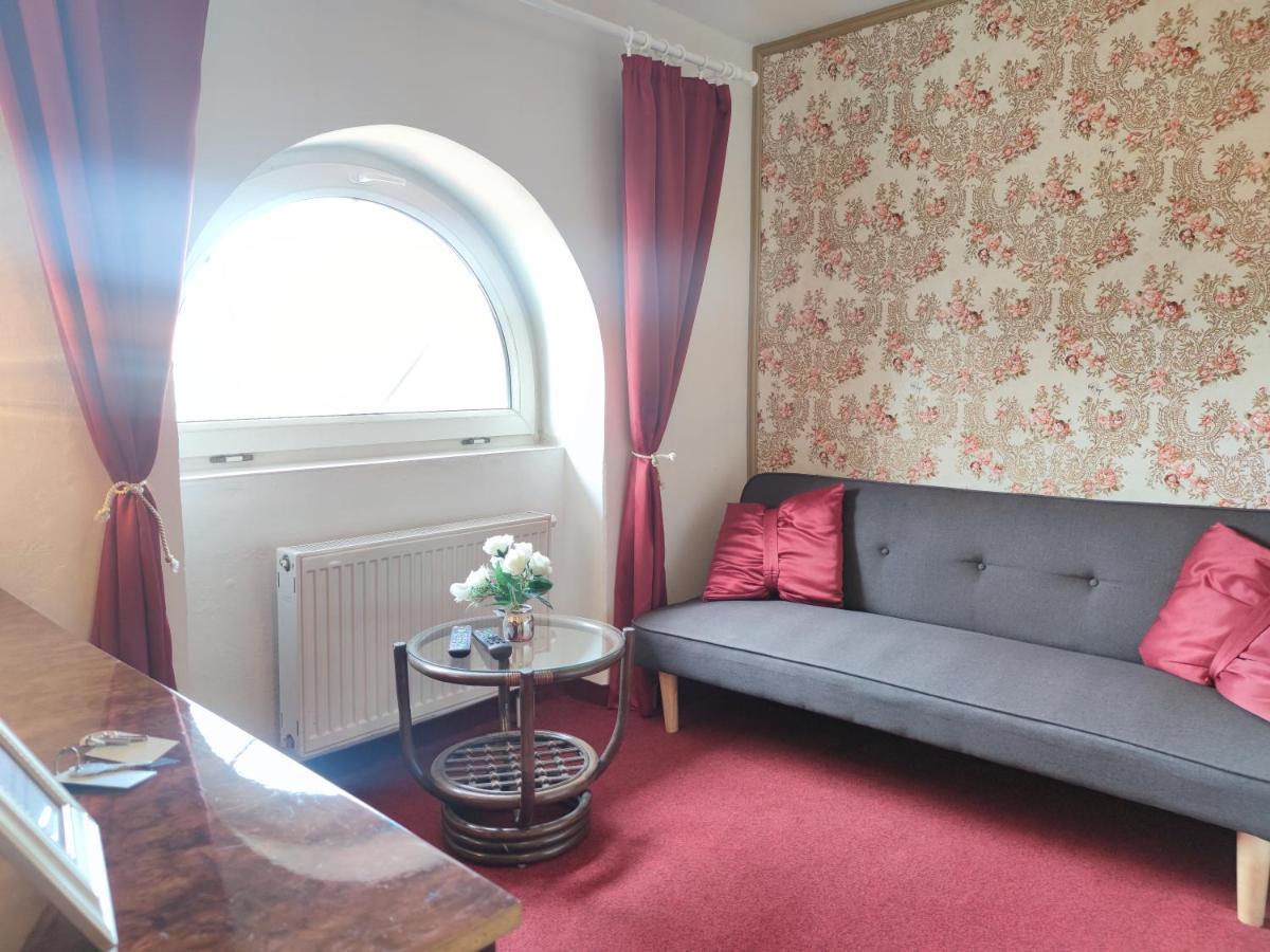 Hotel Dejmalik Litoměřice 外观 照片