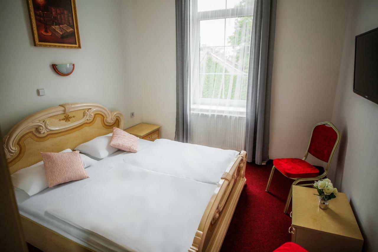 Hotel Dejmalik Litoměřice 外观 照片