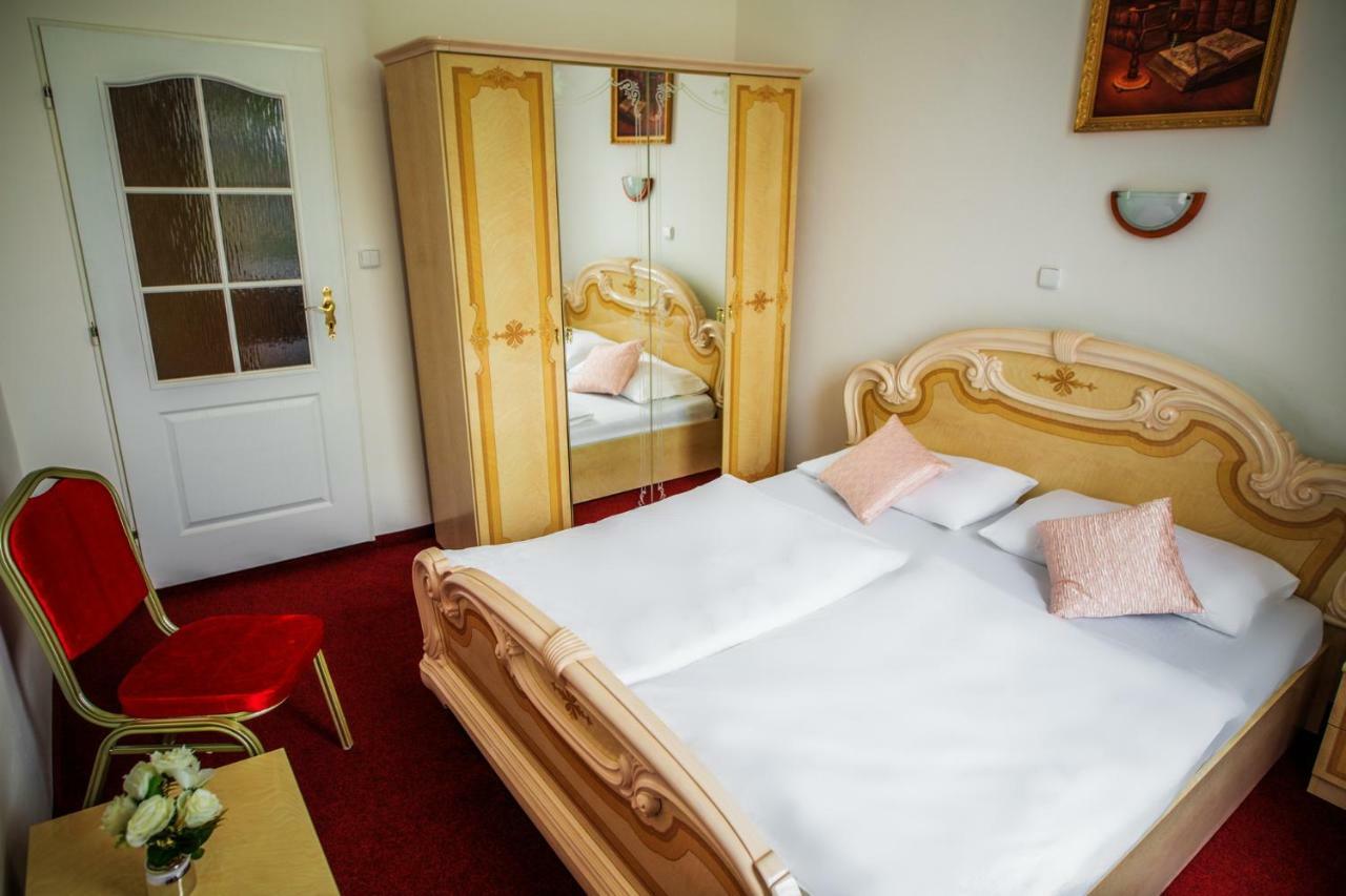 Hotel Dejmalik Litoměřice 外观 照片